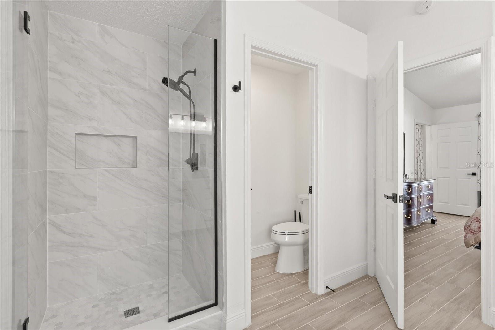 342 HANGING MOSS CIR