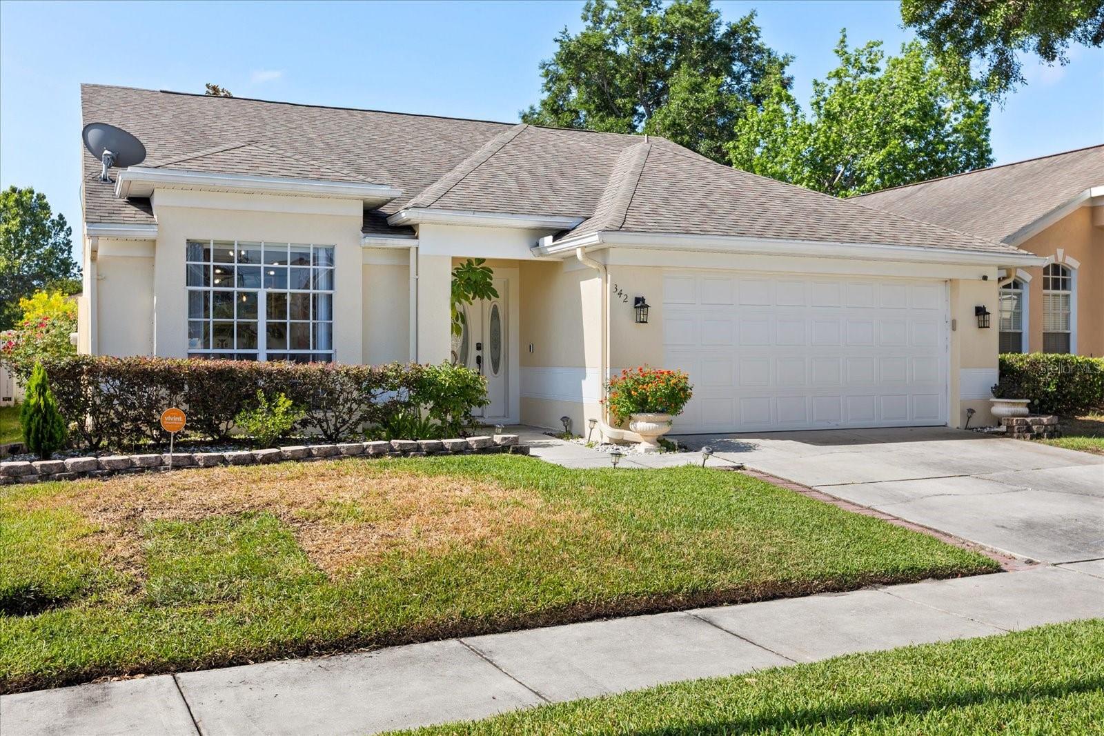 342 HANGING MOSS CIR