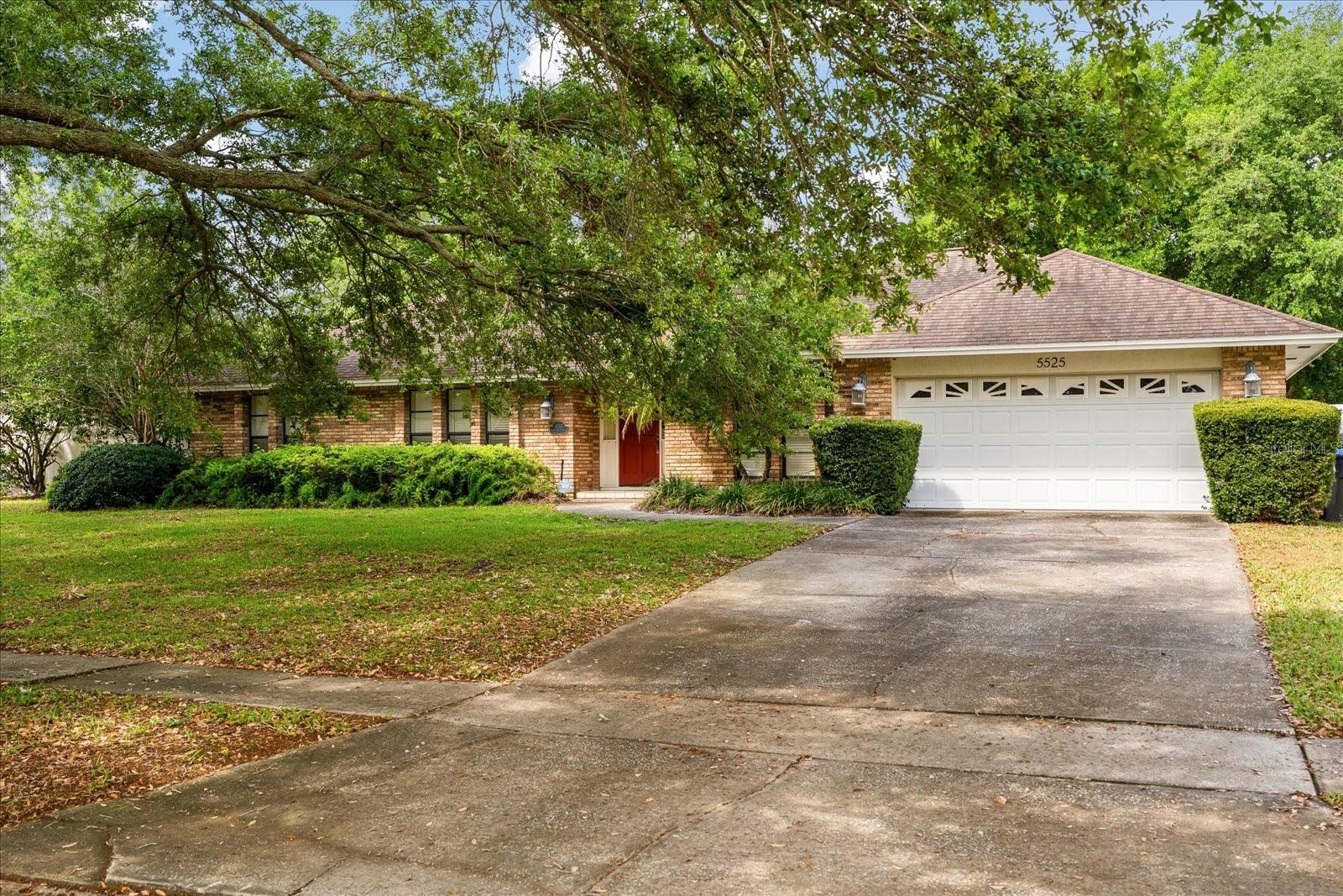 5525 MEADOW PINE CT