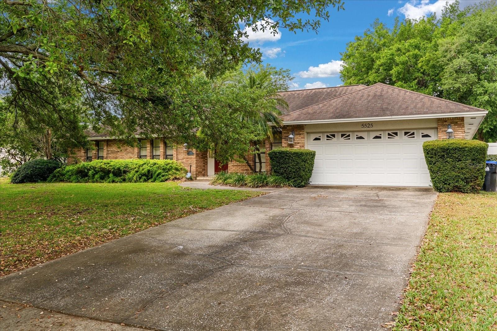 5525 MEADOW PINE CT