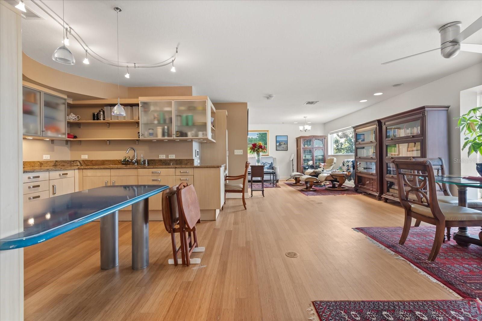 151 N ORLANDO AVE #212