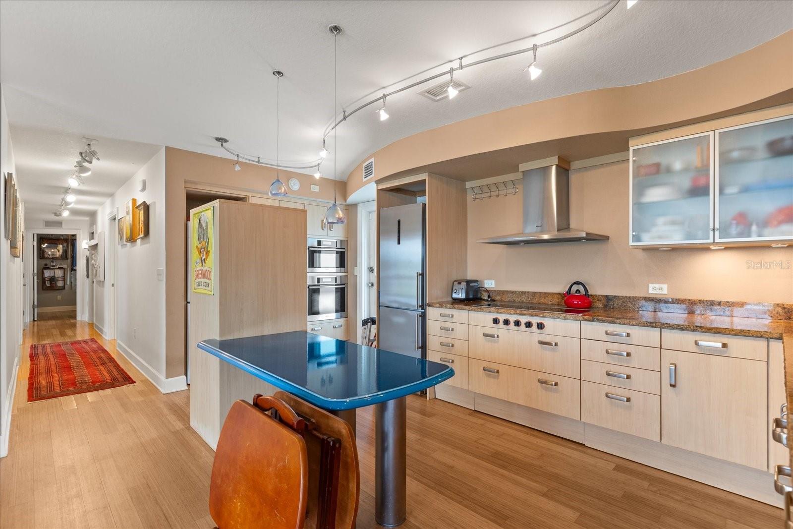 151 N ORLANDO AVE #212