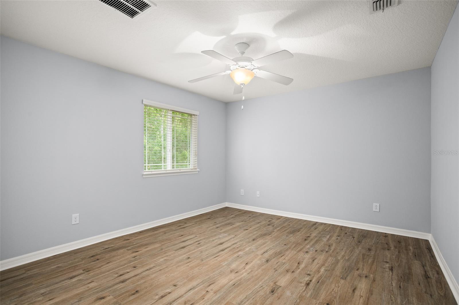 2161 CYPRESS VILLAS DR