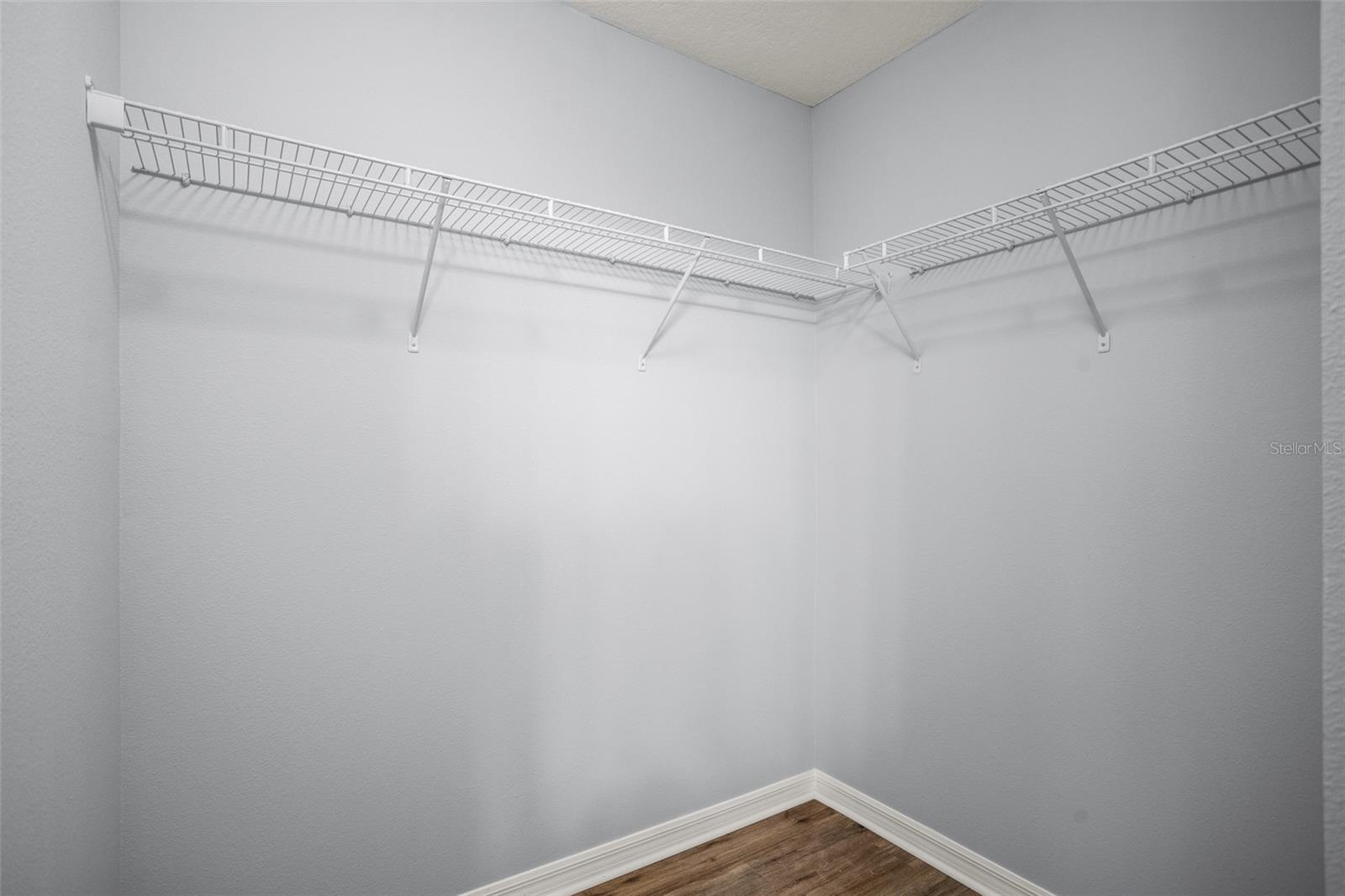 2161 CYPRESS VILLAS DR