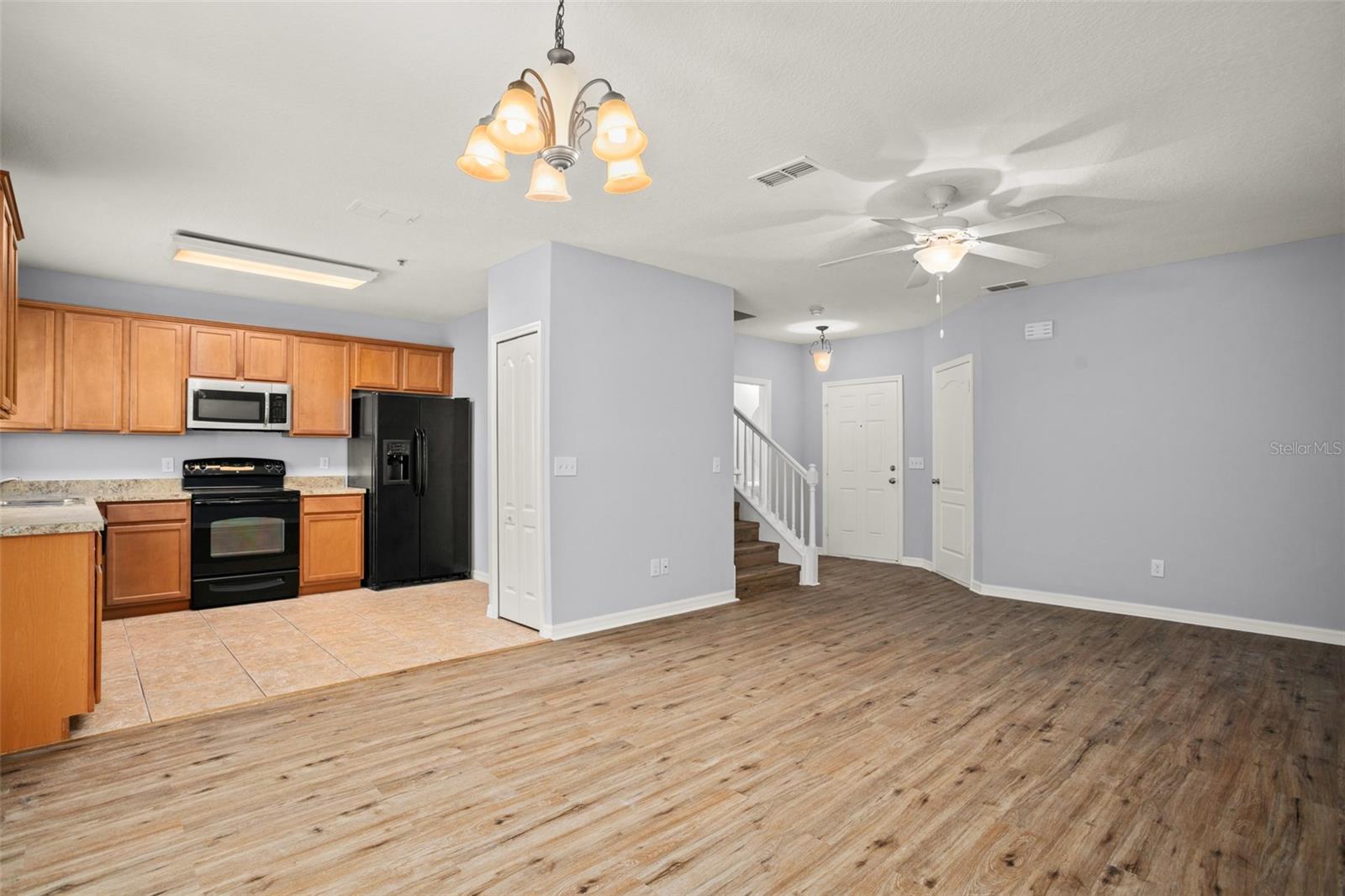 2161 CYPRESS VILLAS DR