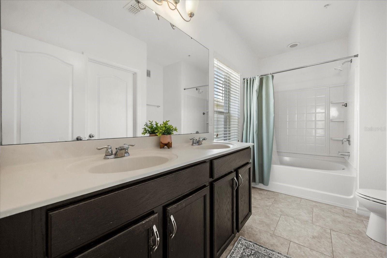 6566 S GOLDENROD RD #82A