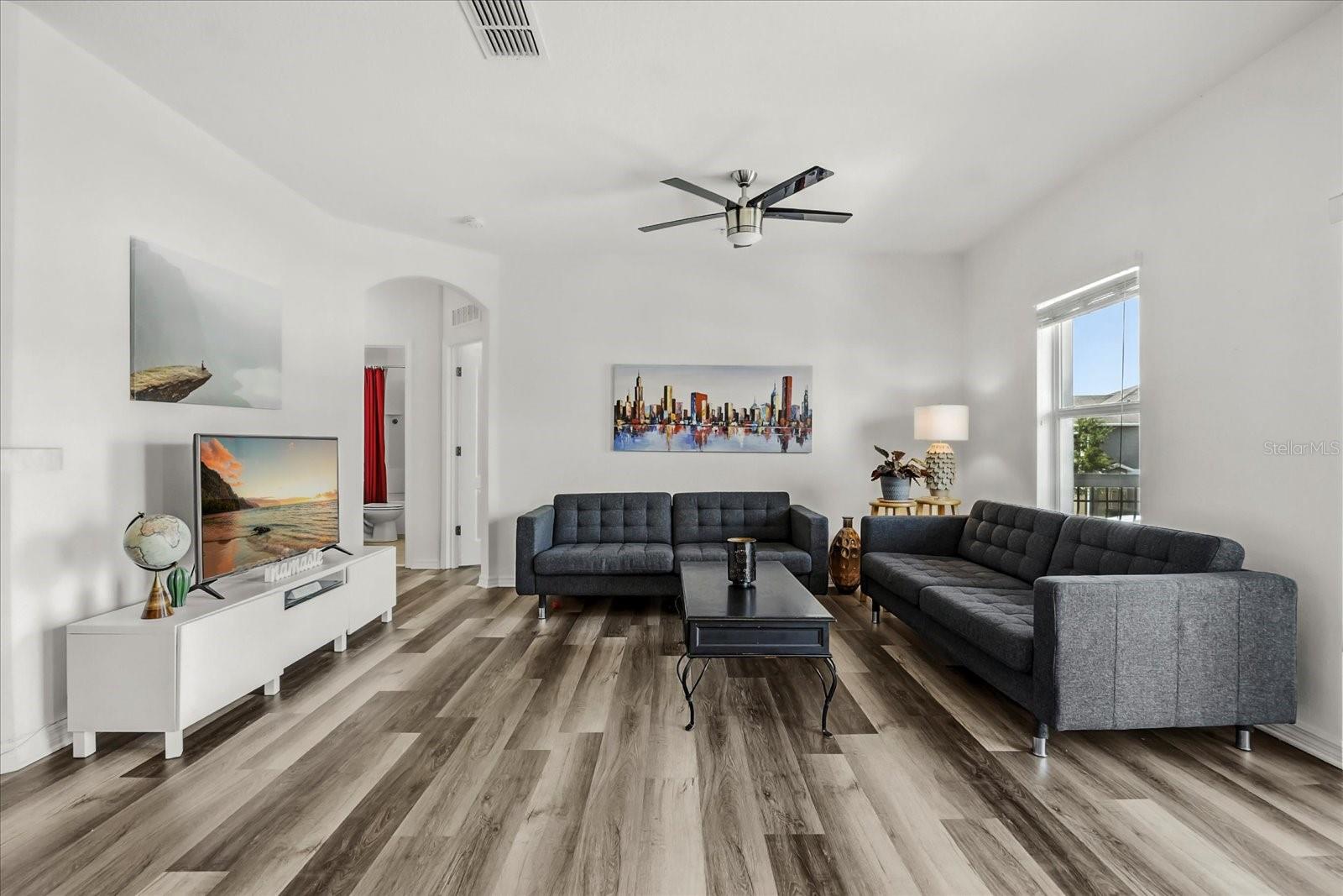 6566 S GOLDENROD RD #82A