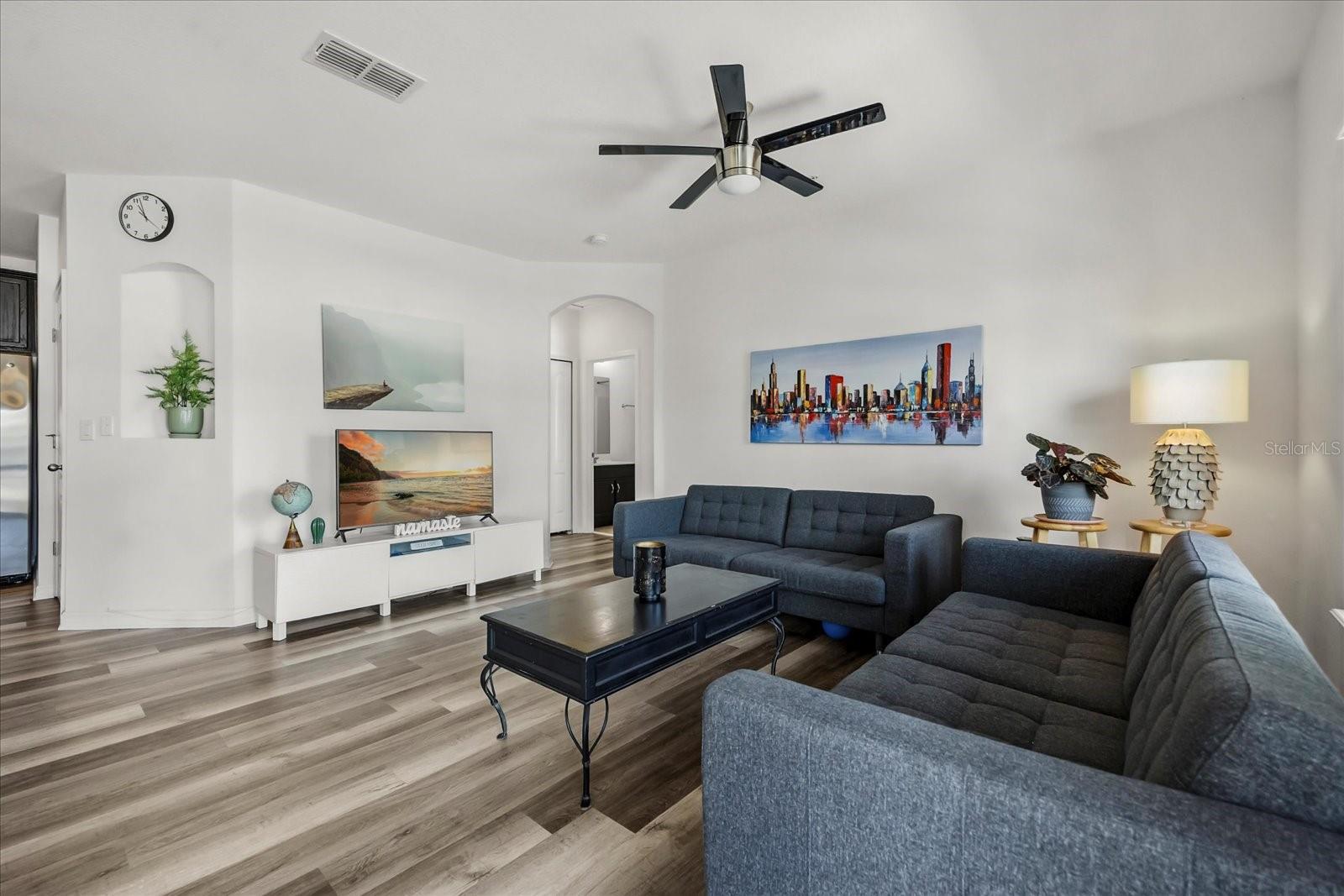 6566 S GOLDENROD RD #82A