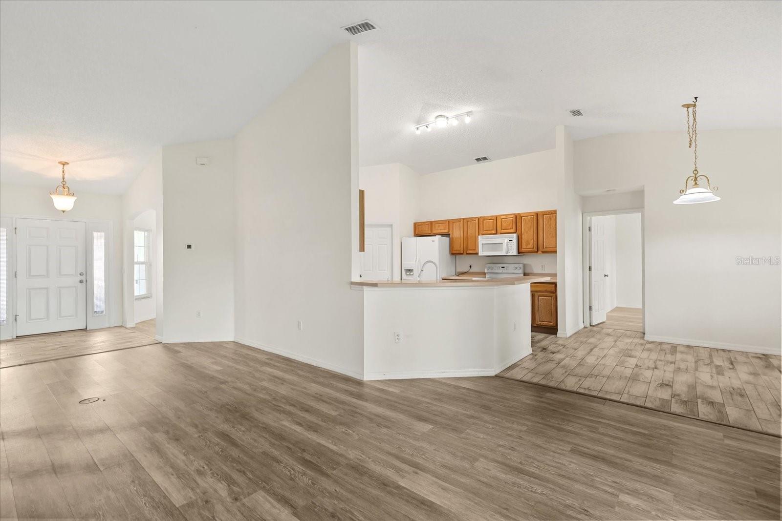 410 CENTRAL MARINERS DR