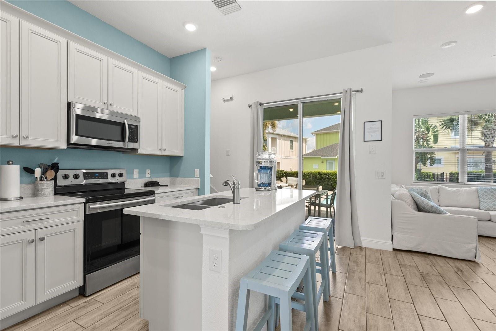 8017 SANDY TOES WAY