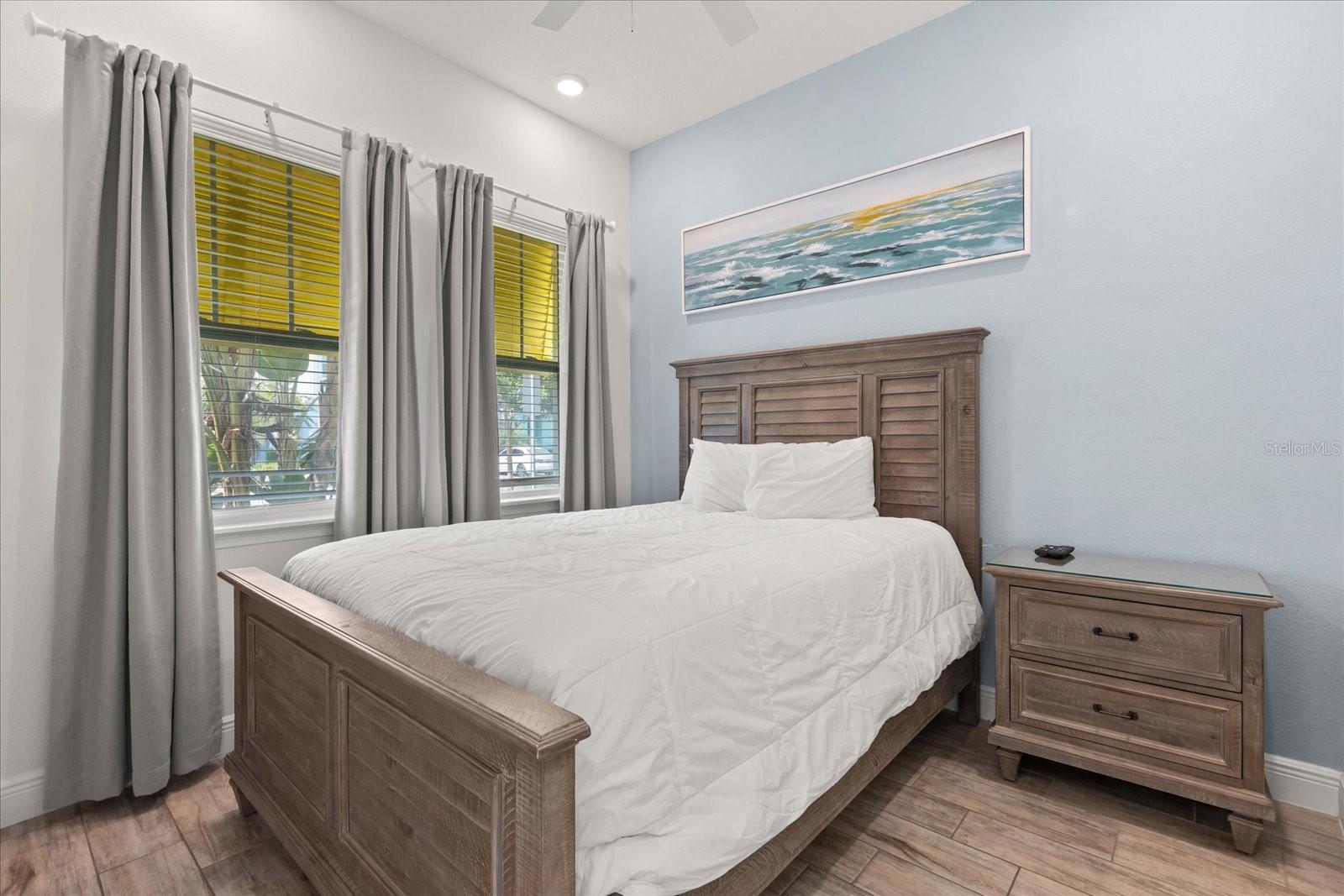 8017 SANDY TOES WAY