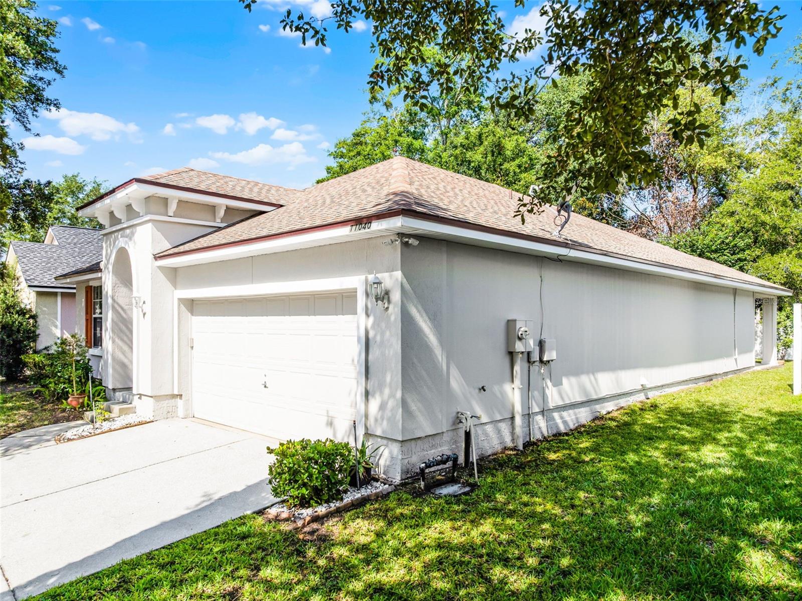 11040 CAMPUS HEIGHTS LN