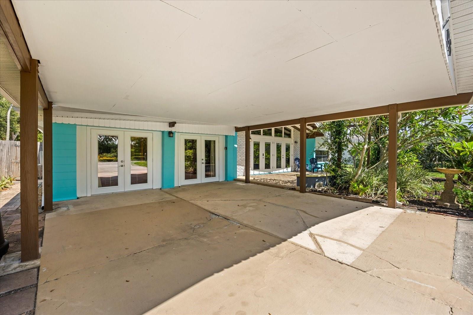 936 SANTA CRUZ RD