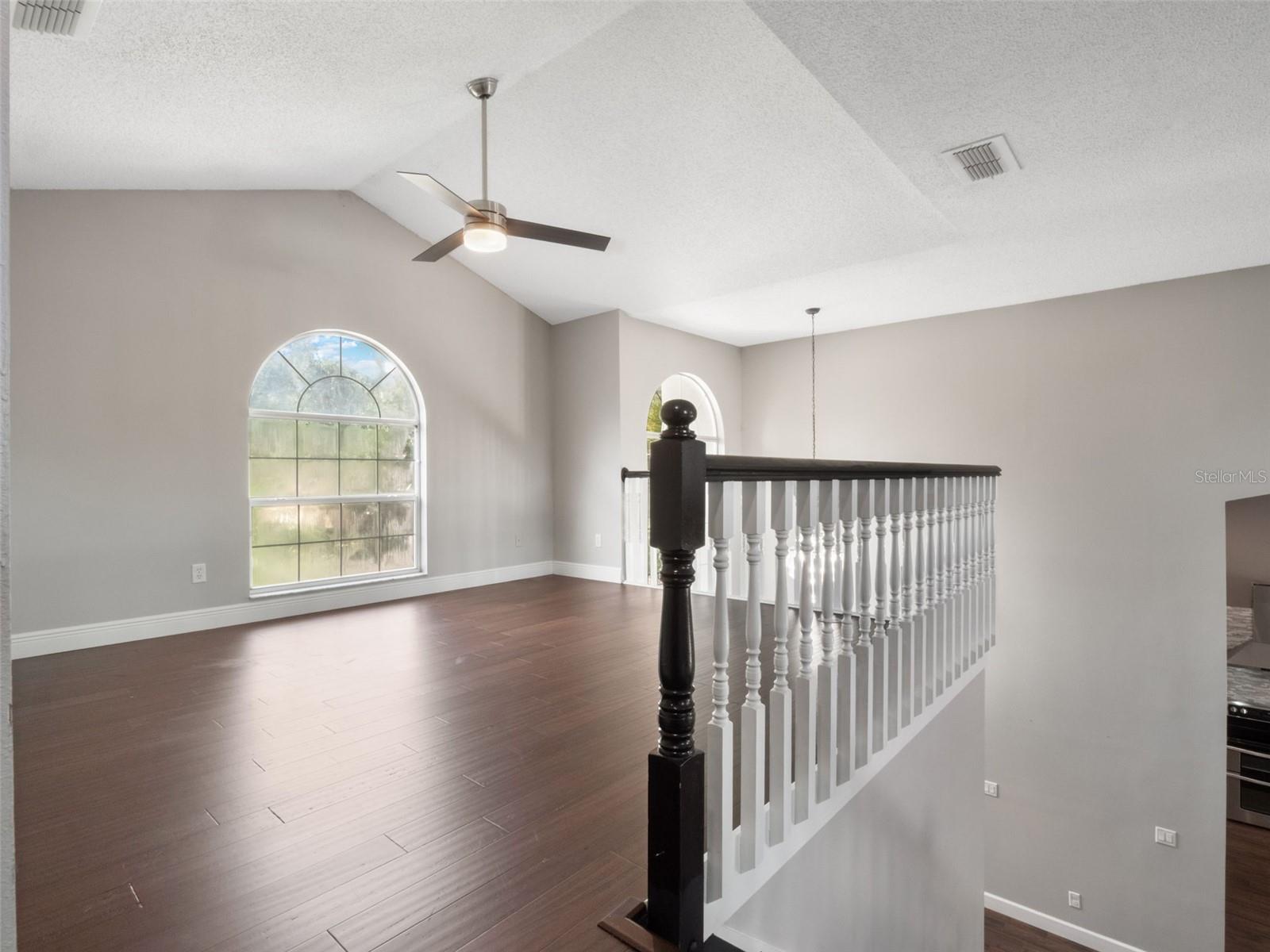 437 HARBOUR OAKS POINTE DR