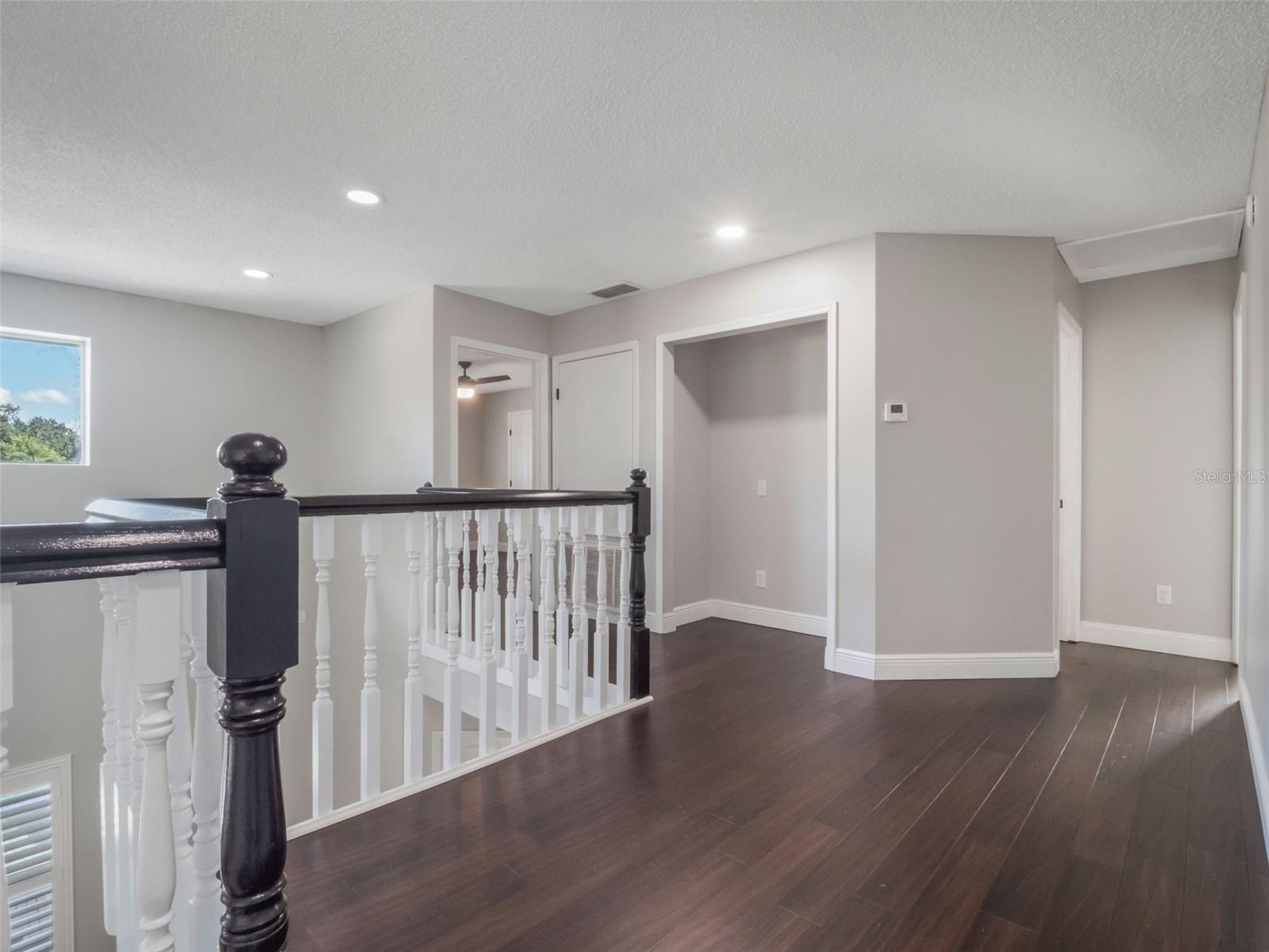 437 HARBOUR OAKS POINTE DR