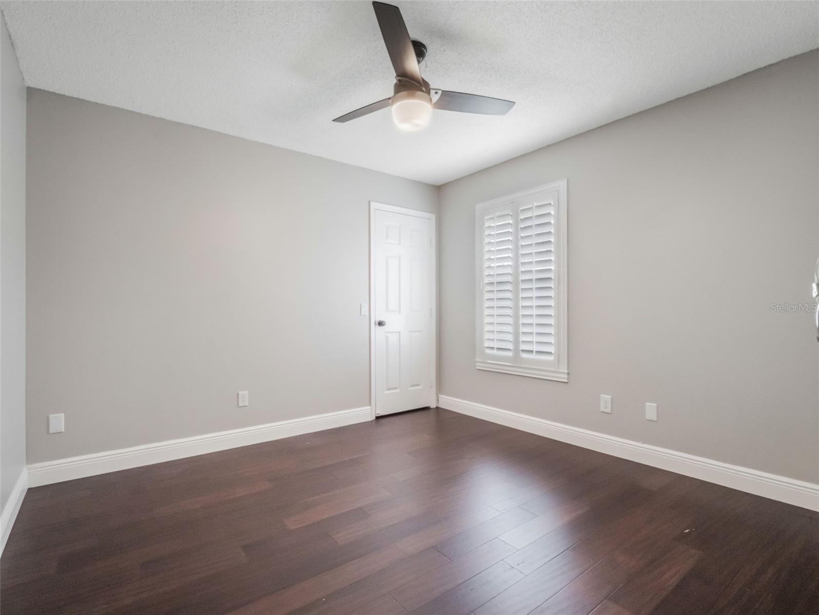 437 HARBOUR OAKS POINTE DR