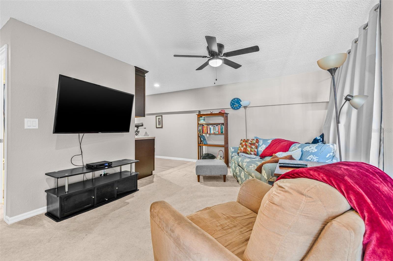 1050 STARKEY RD #604