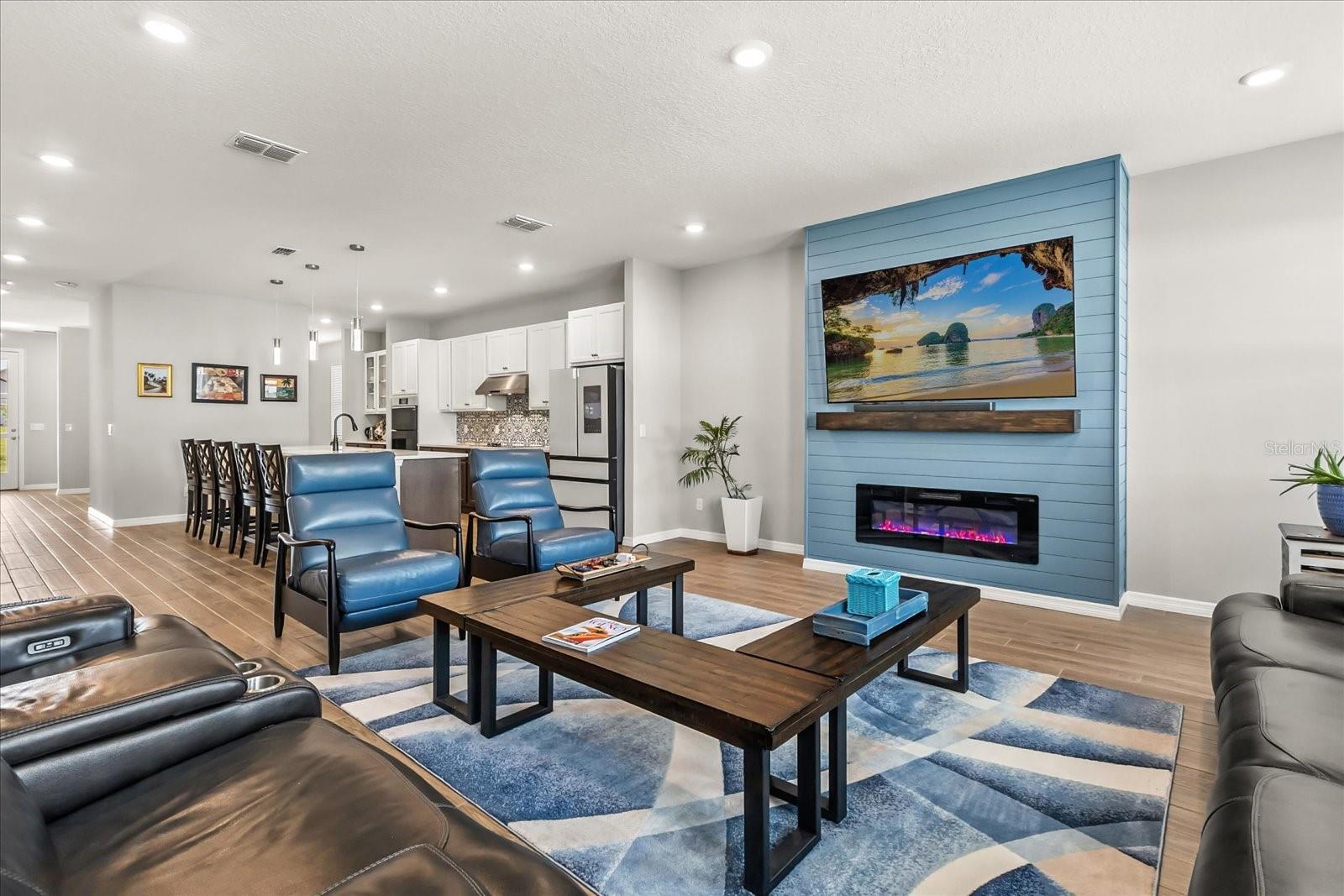 2290 ENDEAVOR WAY