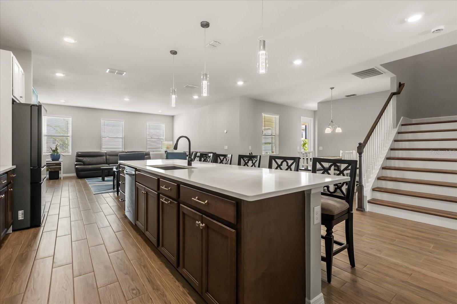 2290 ENDEAVOR WAY