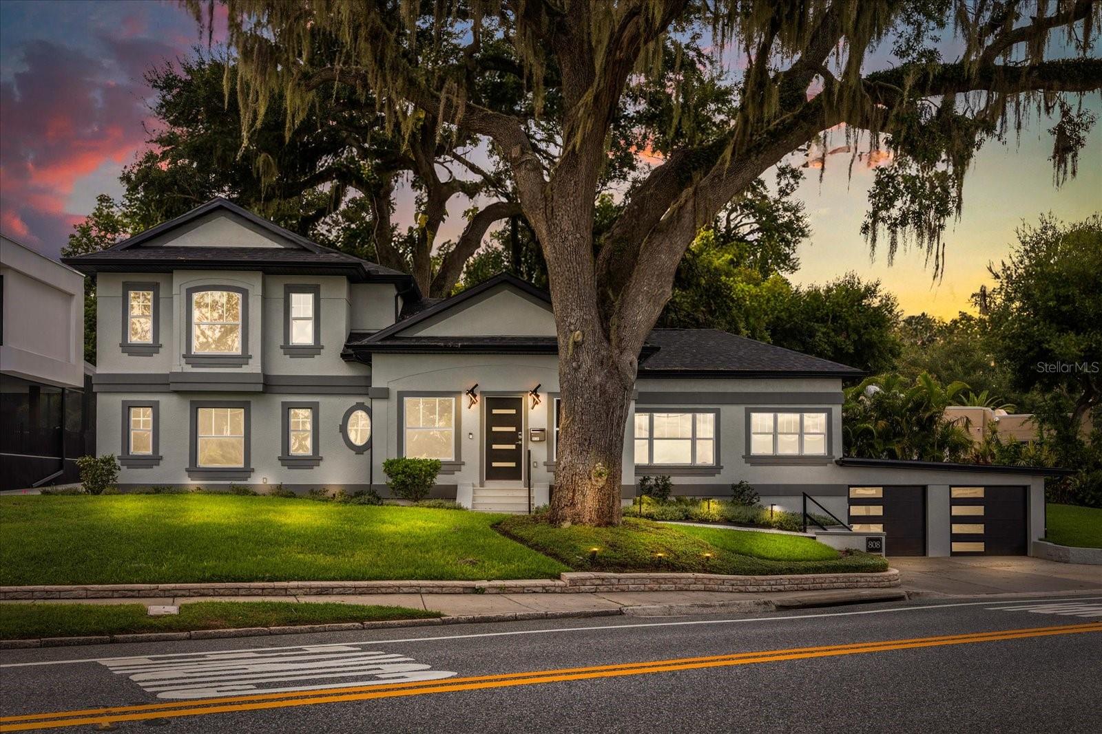 808 EDGEWATER DR