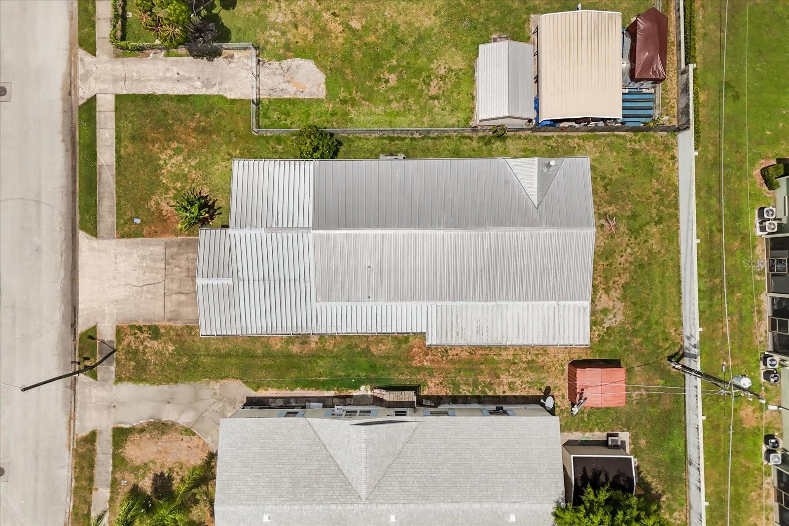1134 LUTHER DR