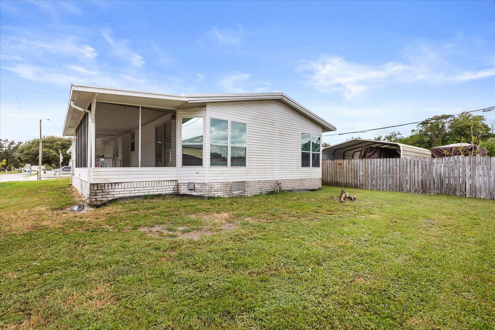 1134 LUTHER DR