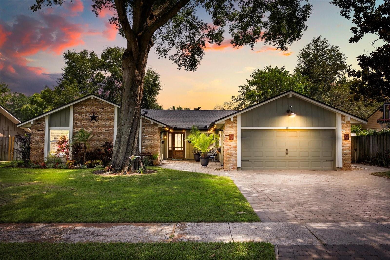 231 BANBURY CT