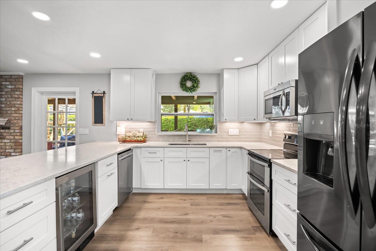 231 BANBURY CT
