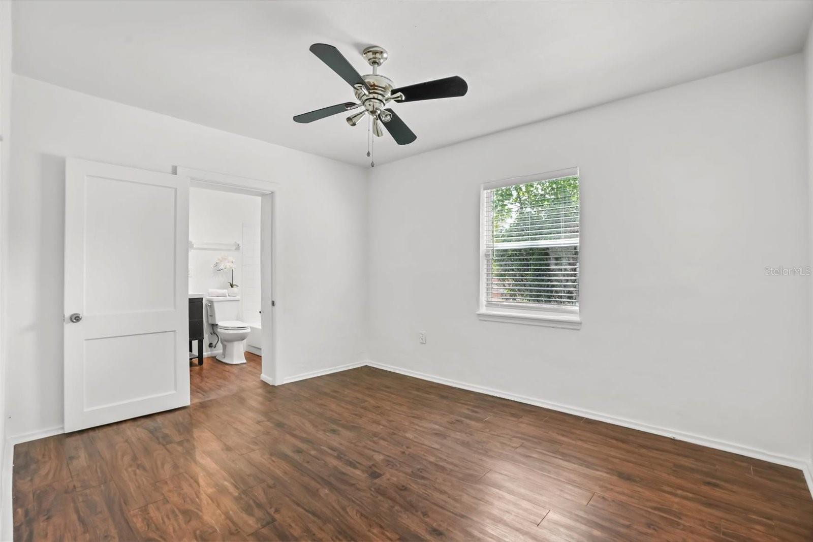 720 W WEBSTER AVE