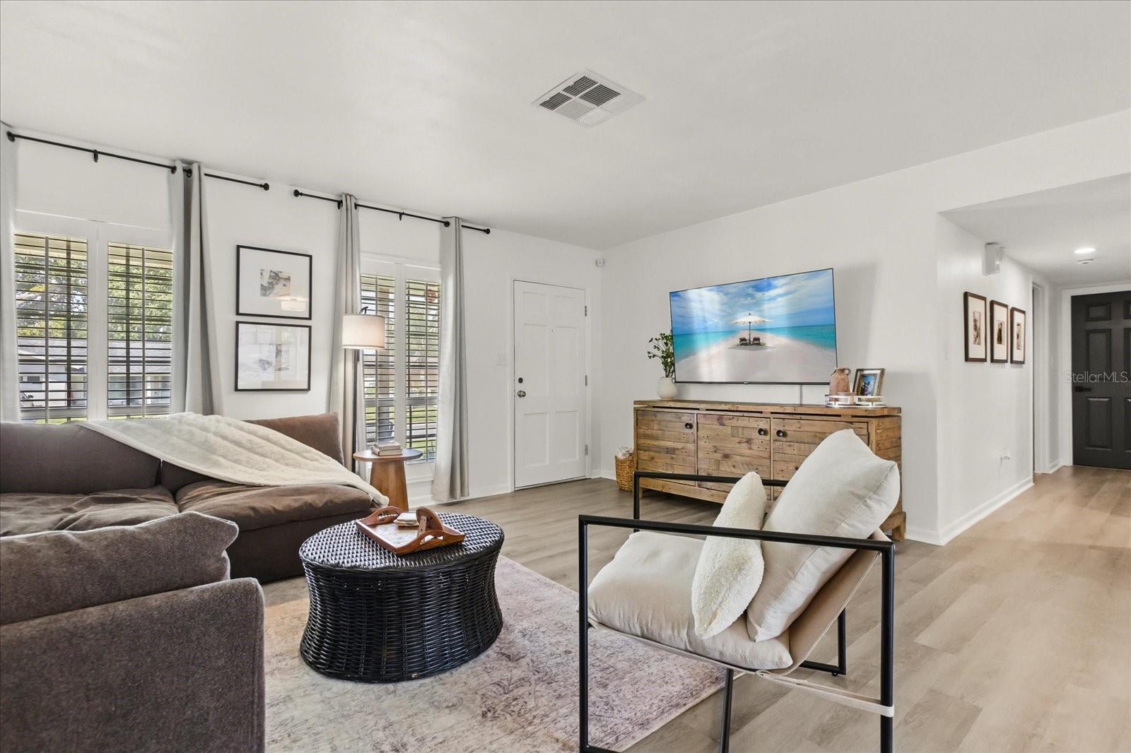 611 BRYAN CT