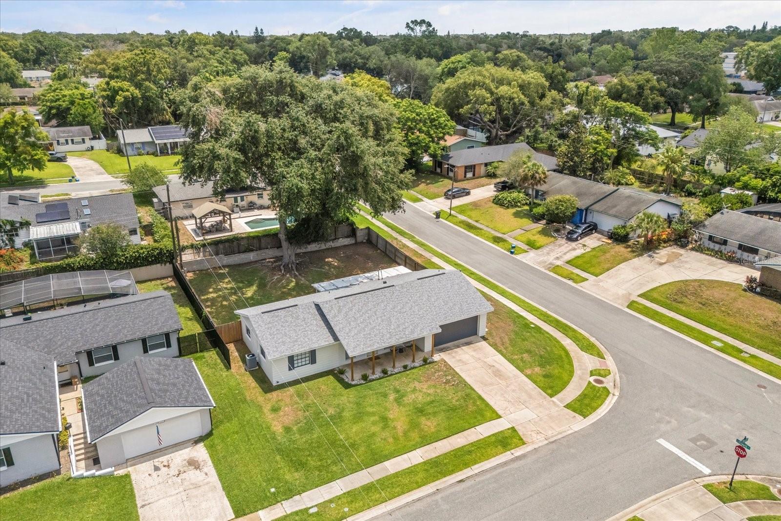 611 BRYAN CT