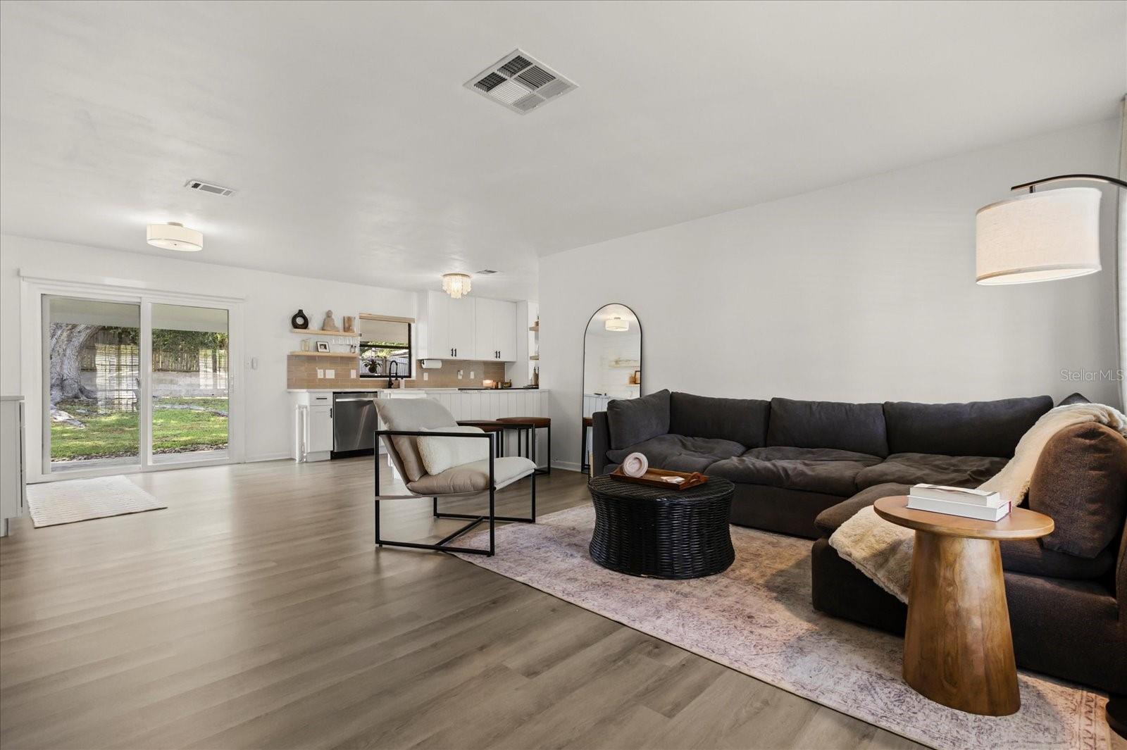 611 BRYAN CT