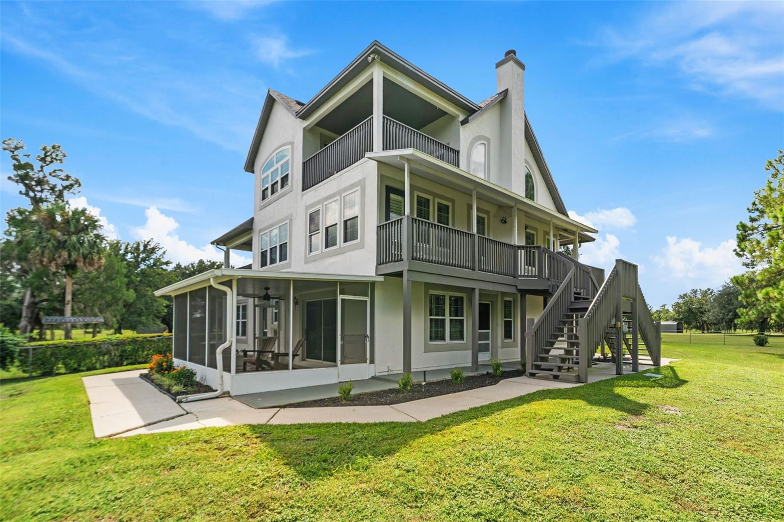 16692 LAKE PICKETT RD