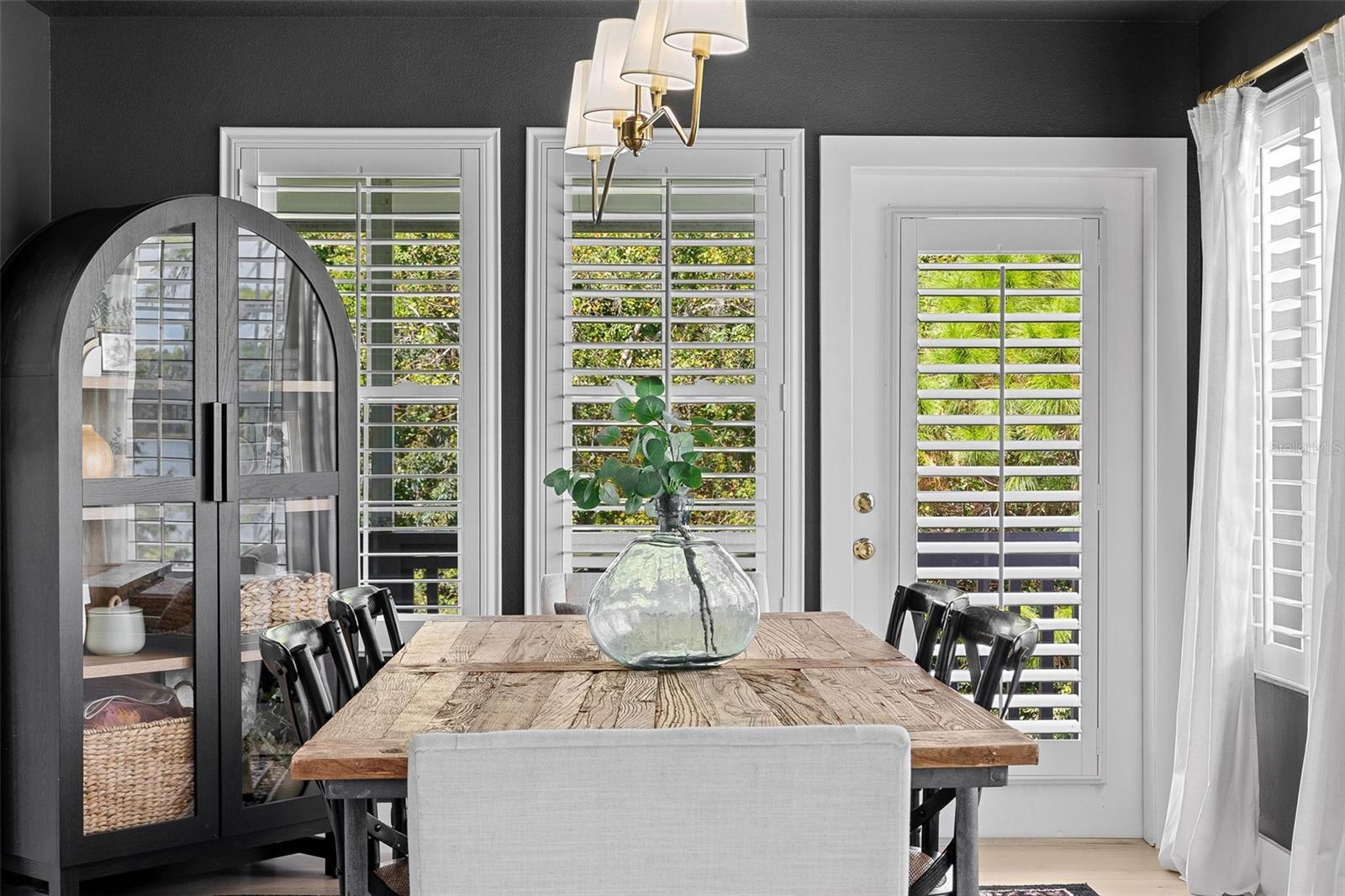 16692 LAKE PICKETT RD