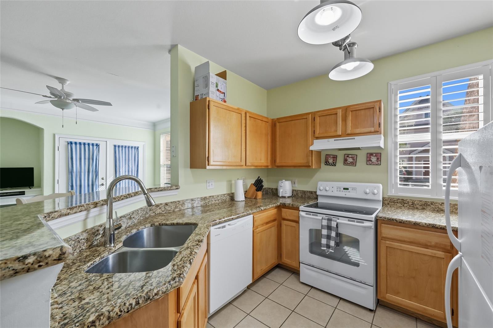 3002 LIMBO LN #101