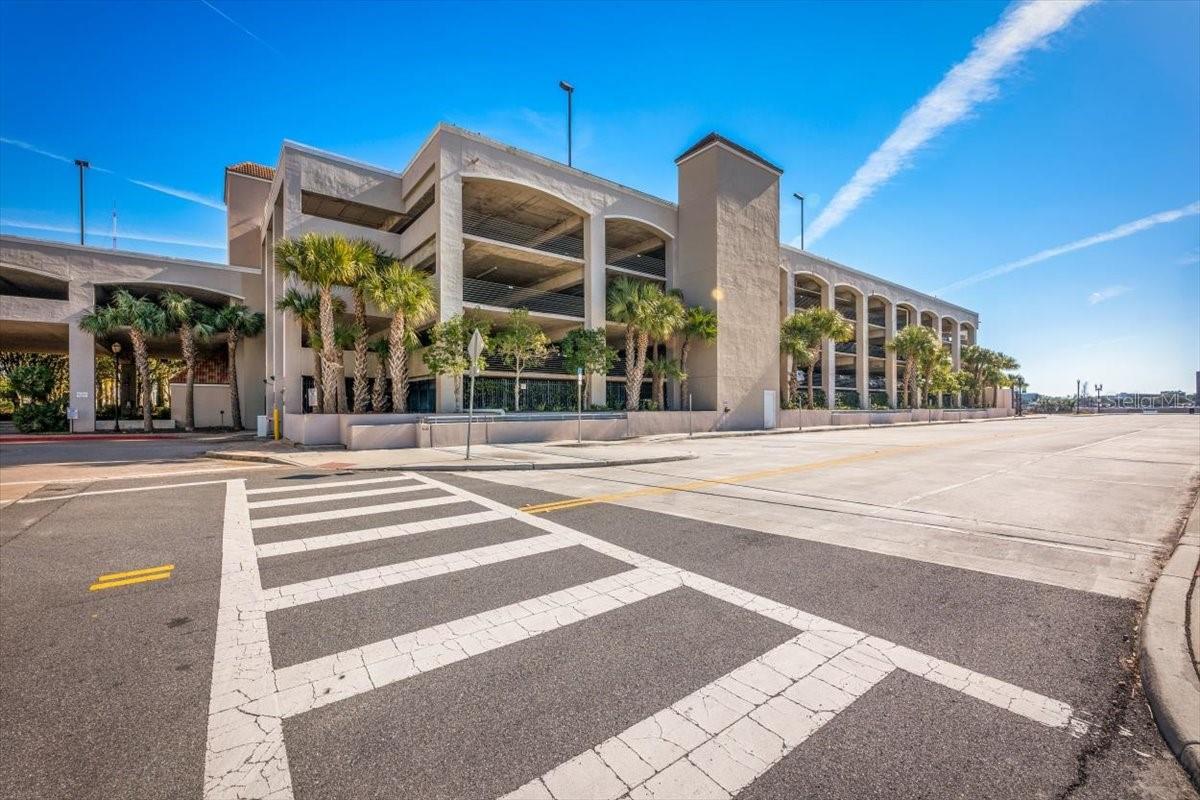 400 E BAY ST #602