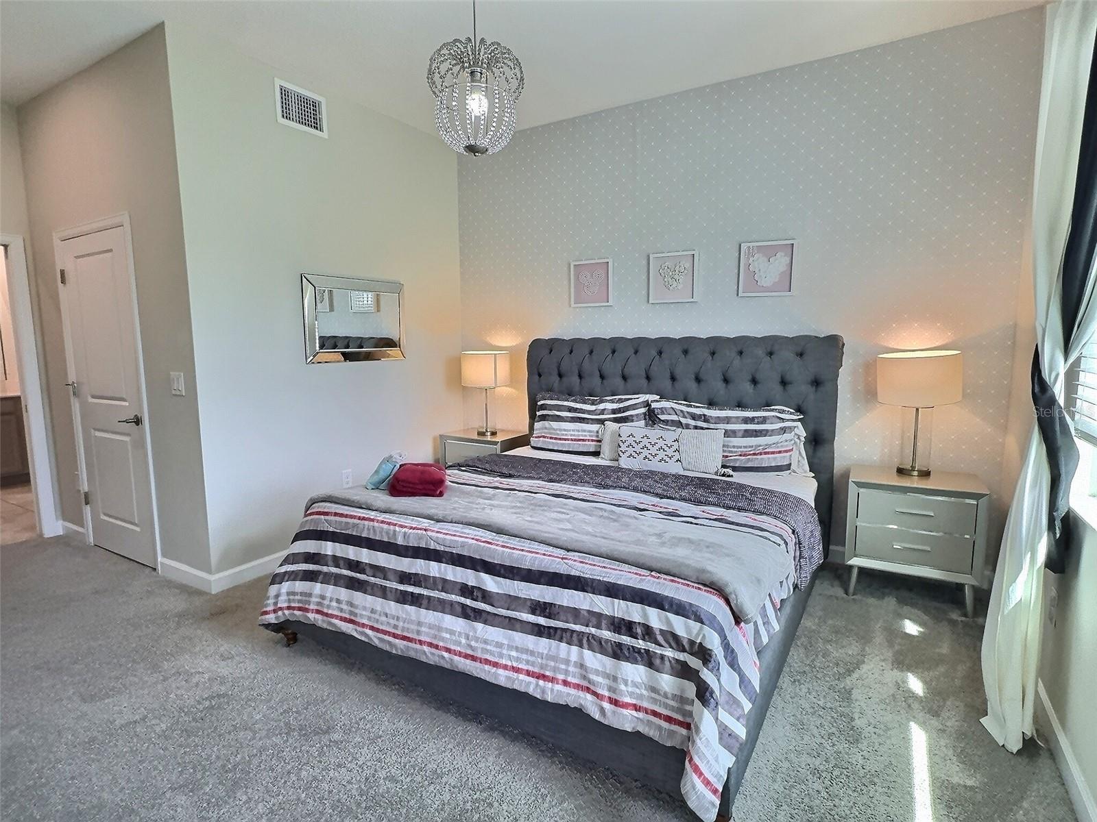 631 OCEAN COURSE AVE #1401