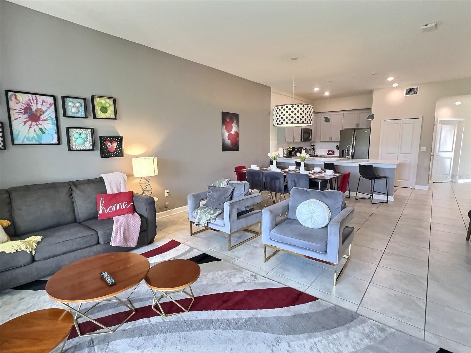 631 OCEAN COURSE AVE #1401