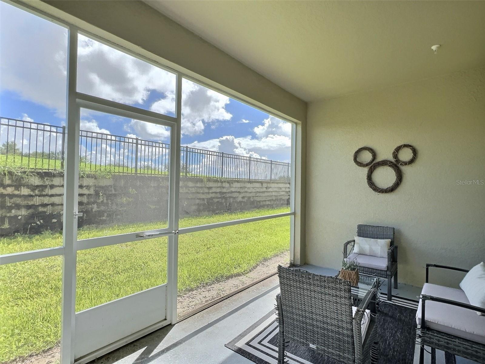 631 OCEAN COURSE AVE #1401