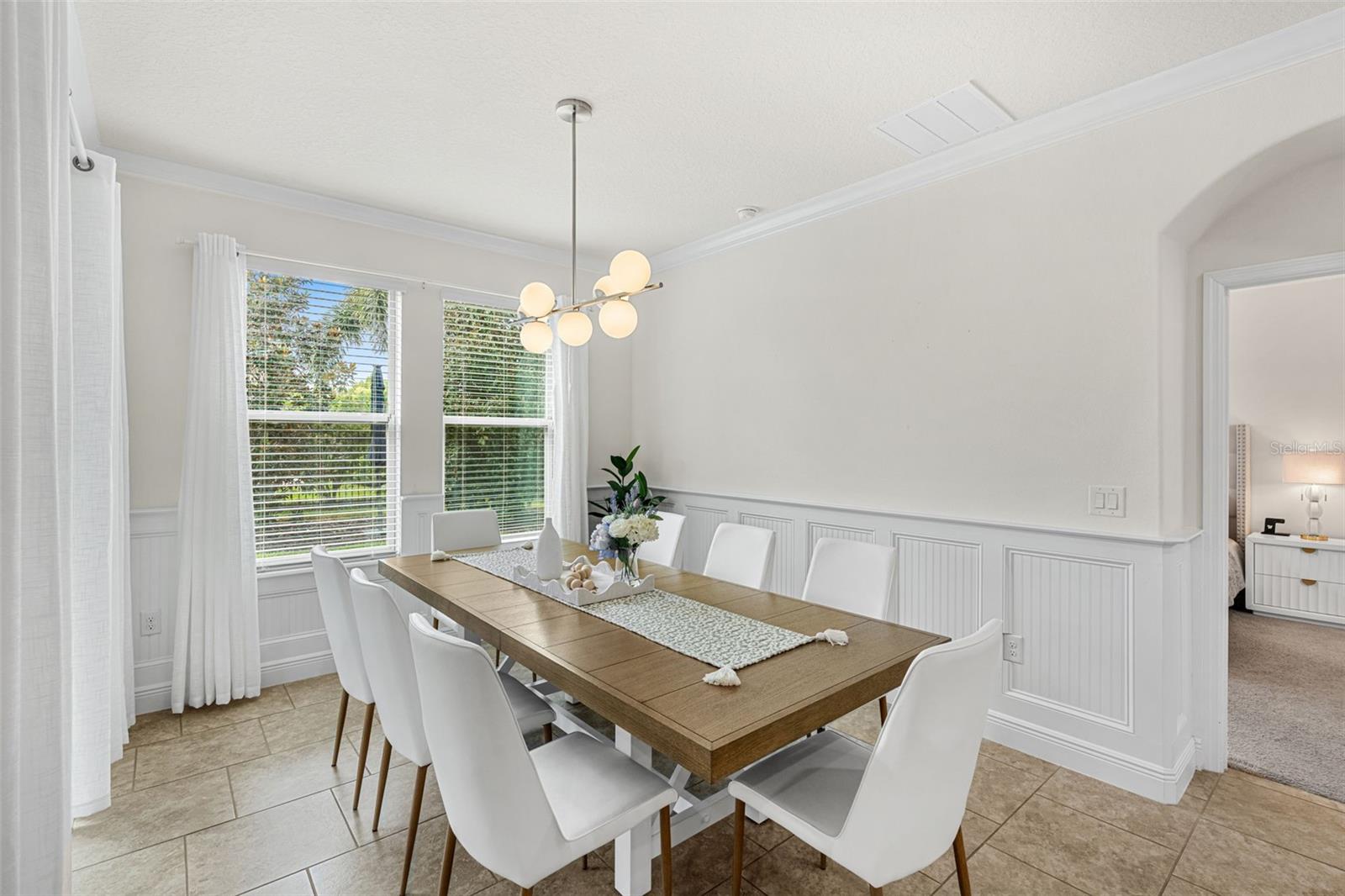 10386 ATWATER BAY DR