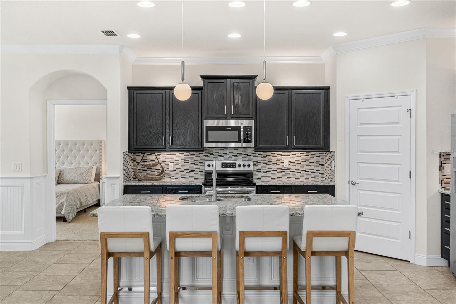 10386 ATWATER BAY DR