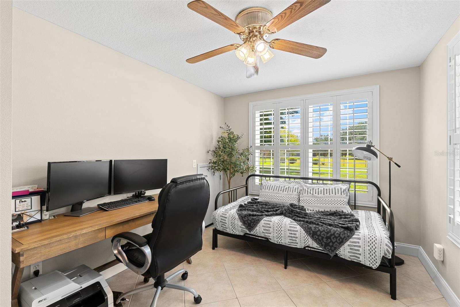 16692 LAKE PICKETT RD