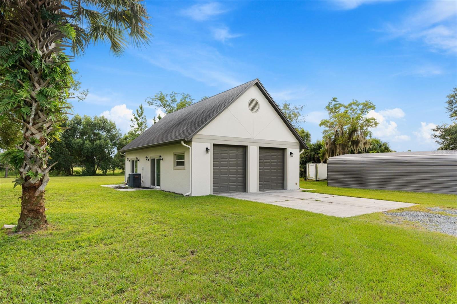 16692 LAKE PICKETT RD