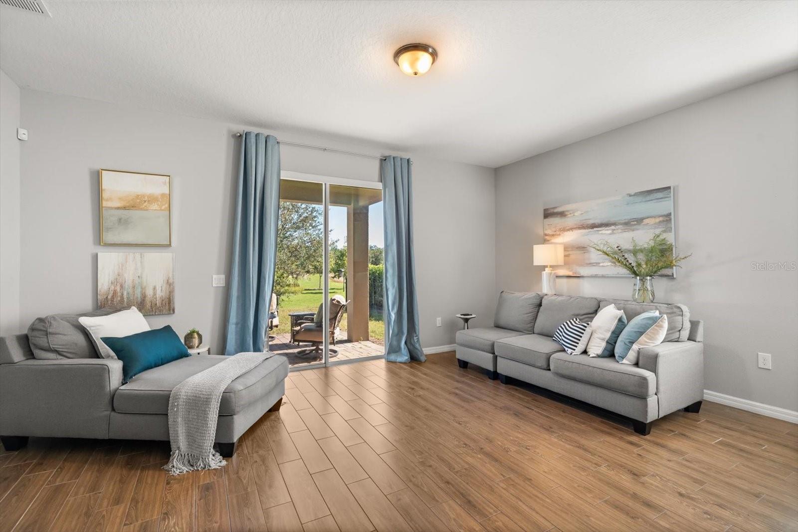 3447 FEATHERGRASS CT