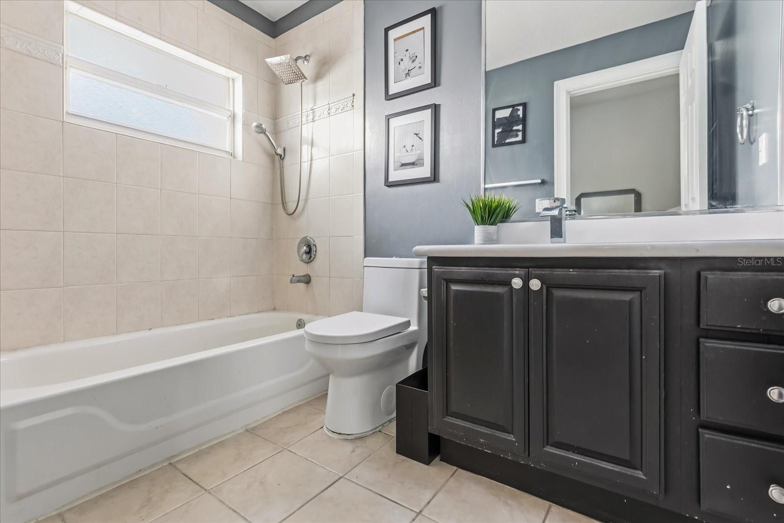 3235 WINDING PINE TRL