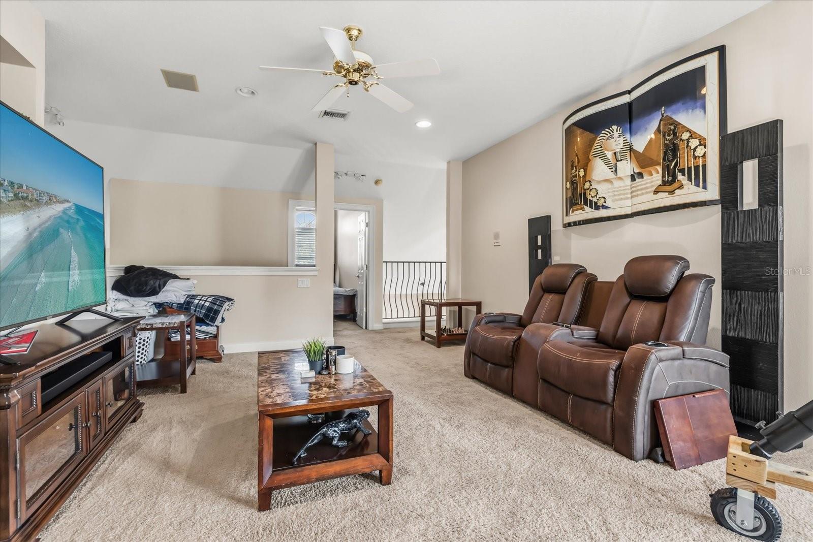 3235 WINDING PINE TRL