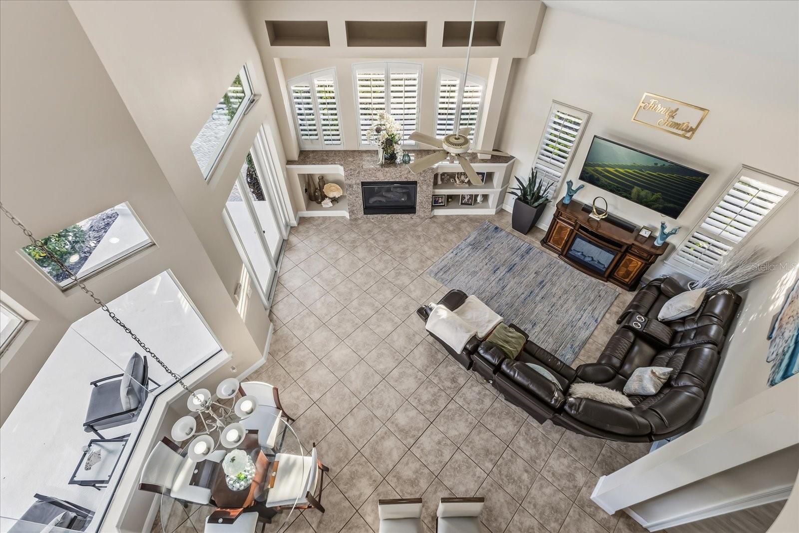 3235 WINDING PINE TRL