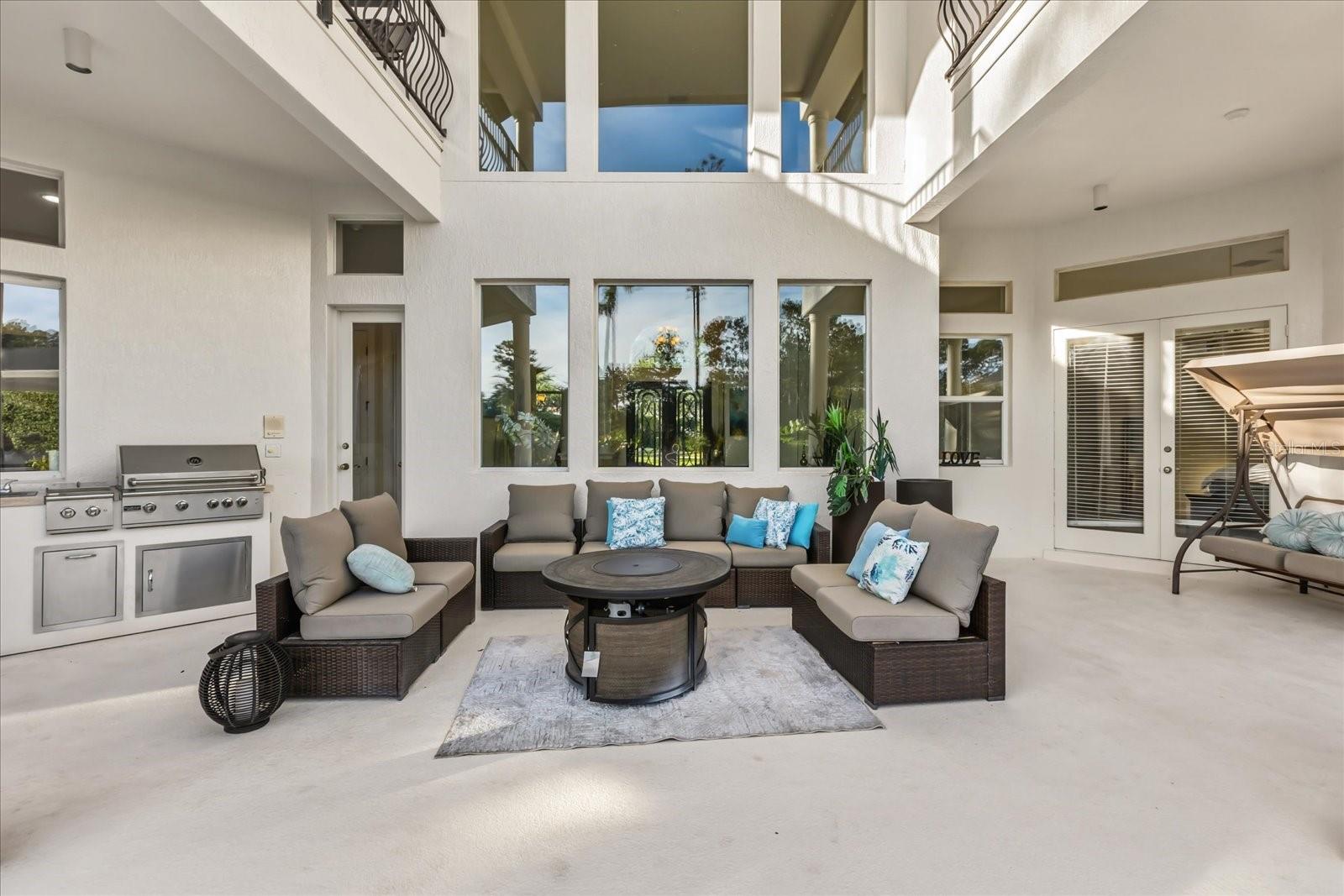 3235 WINDING PINE TRL