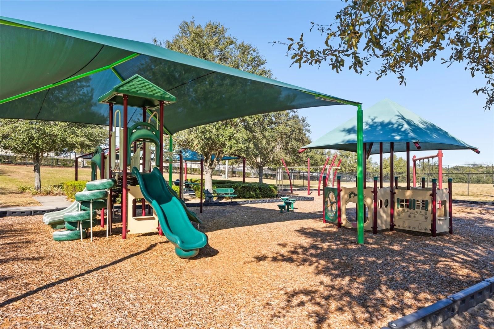 321 MEADOW POINTE DR