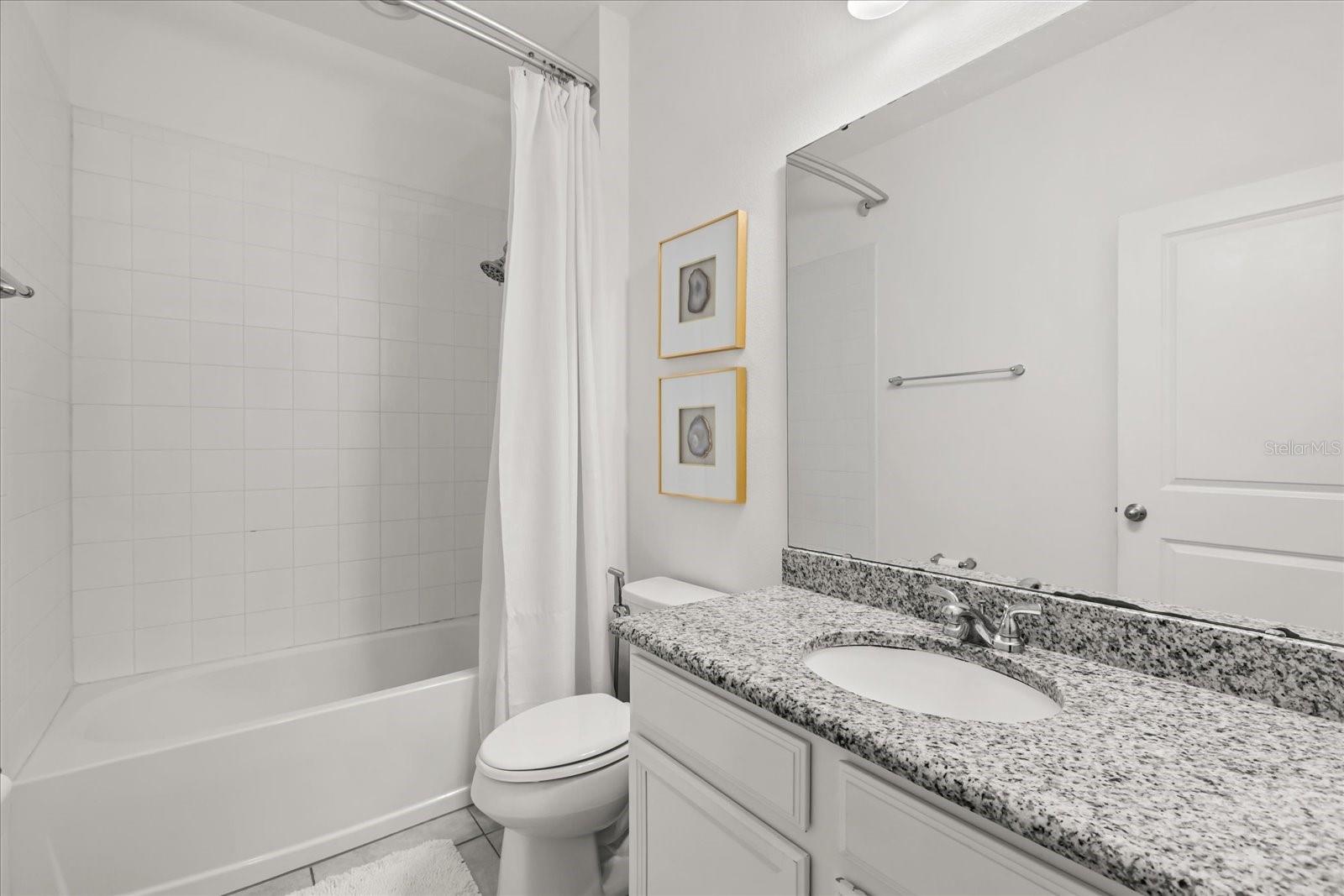 321 MEADOW POINTE DR